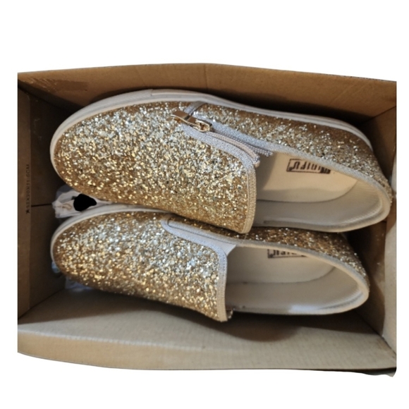 IDIFU Comfort Is Fashion Tenis Shoes - Picture 3 of 7